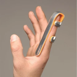 Ортез-шина для фиксации пальца руки «Бейсболист» ORTHOPEDICS MEDICAL HS44 шина на палец при травмах, Размер S