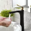 Смеситель дизайнерский для раковины кран в ванну однорычажный WanFan люкс качества Черный-золото